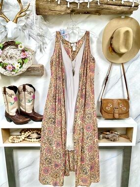 Gypsy/hippy boho duster/dress w enchanting floral southwestern vibe